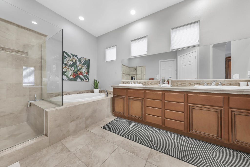 79312 Siena Drive Property Photo 16