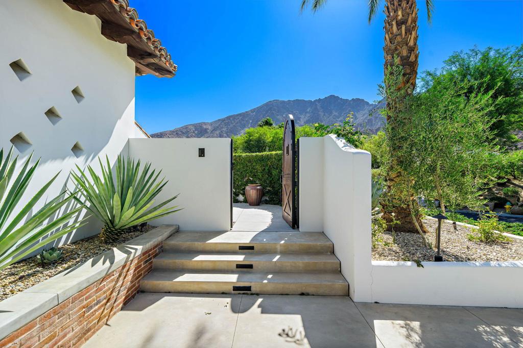 53660 Del Gato Drive Property Photo 15