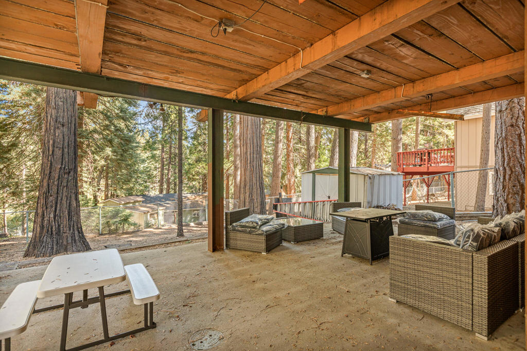 31522 Cedarwood Drive Property Photo 27