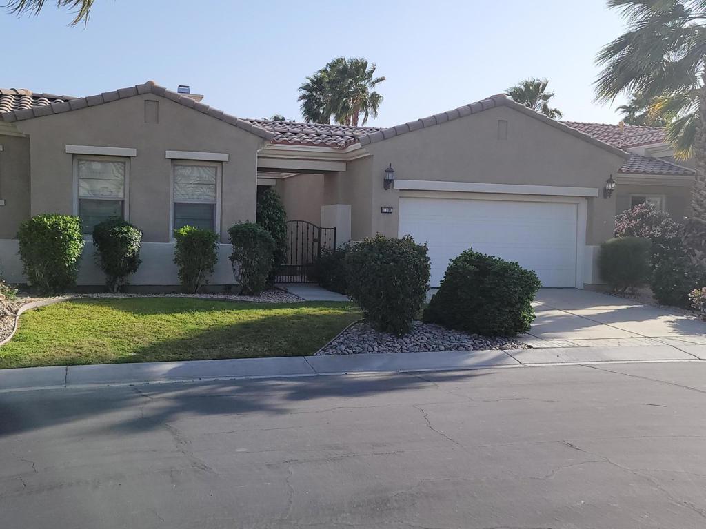 81101 Avenida Lorena Property Photo 1