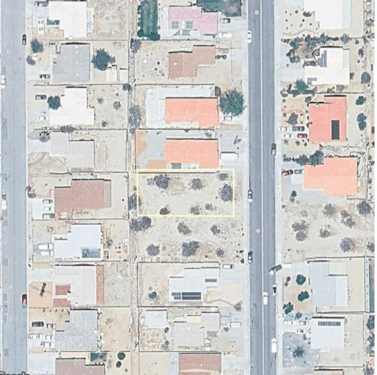 2 West Drive Property Photo 8