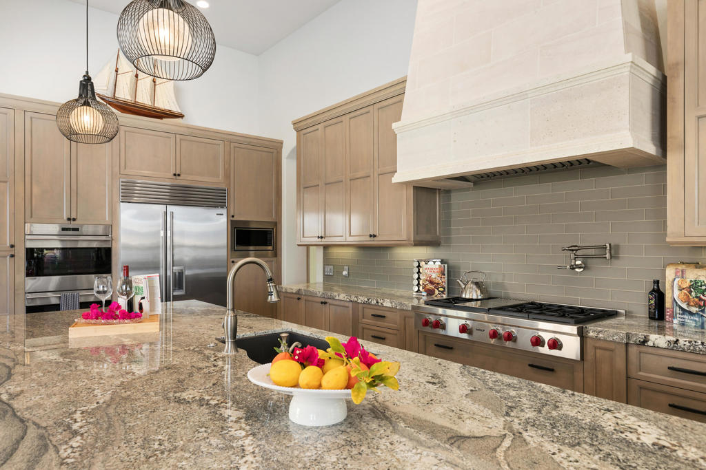 83369 N Shore Drive Property Photo 3