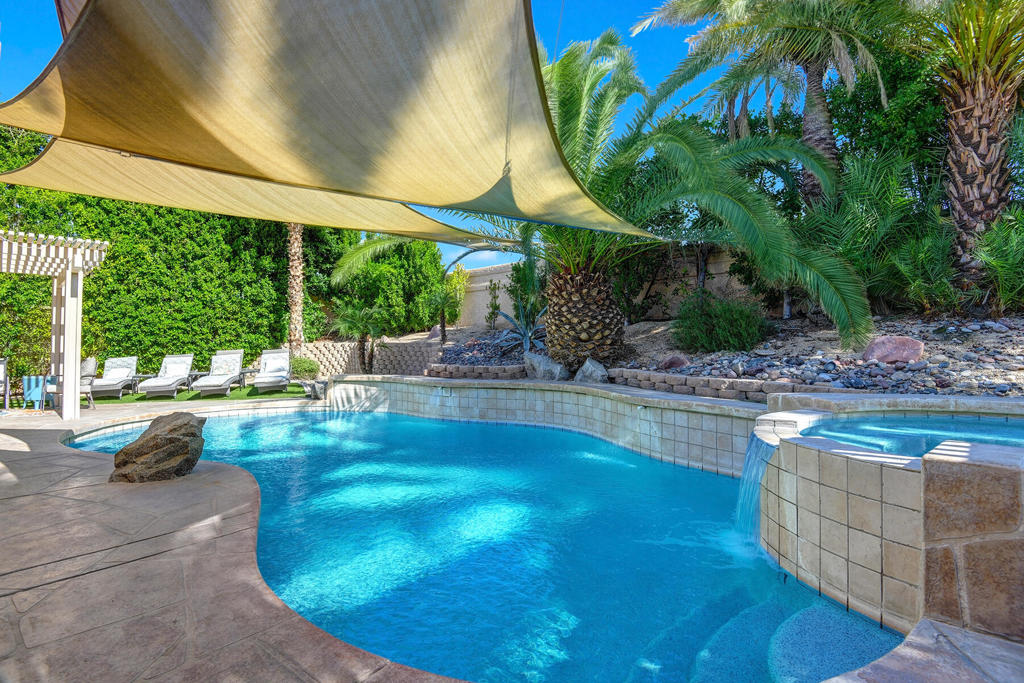 45210 Desert Hills Court Property Photo 28