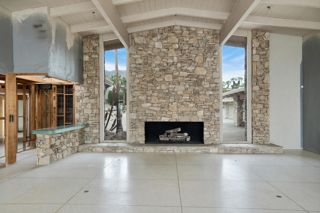 925 W Coronado Avenue Property Photo 23