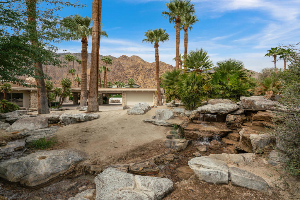 925 W Coronado Avenue Property Photo 42