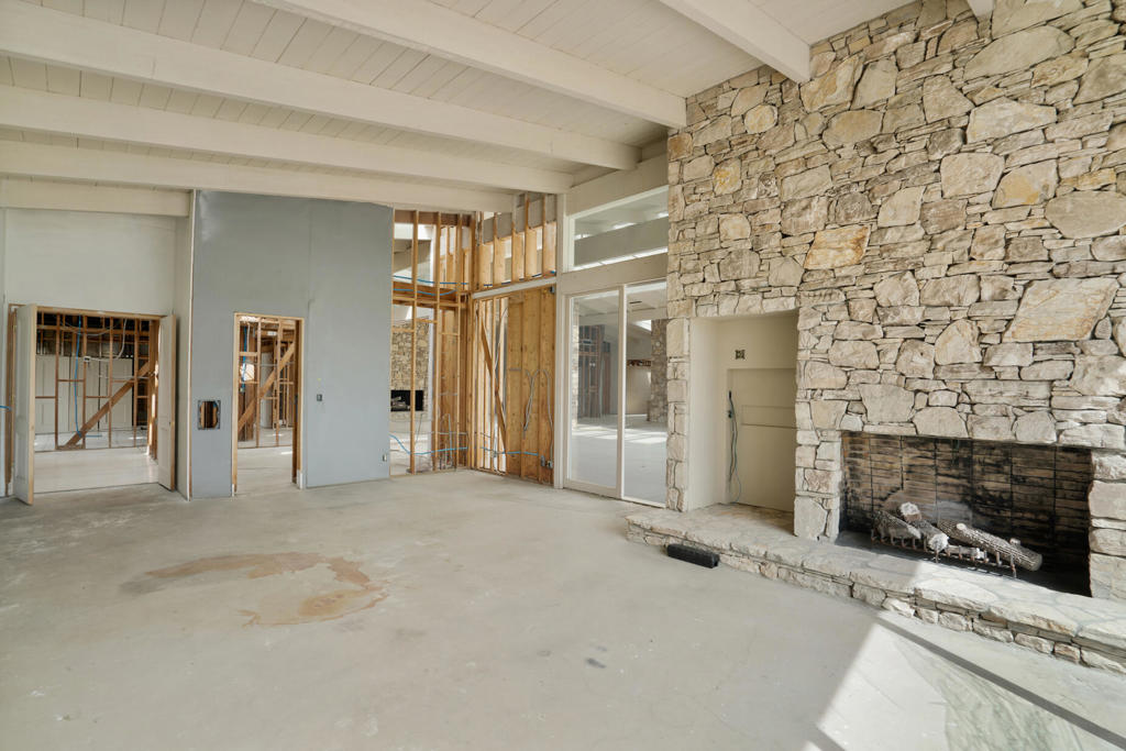 925 W Coronado Avenue Property Photo 65