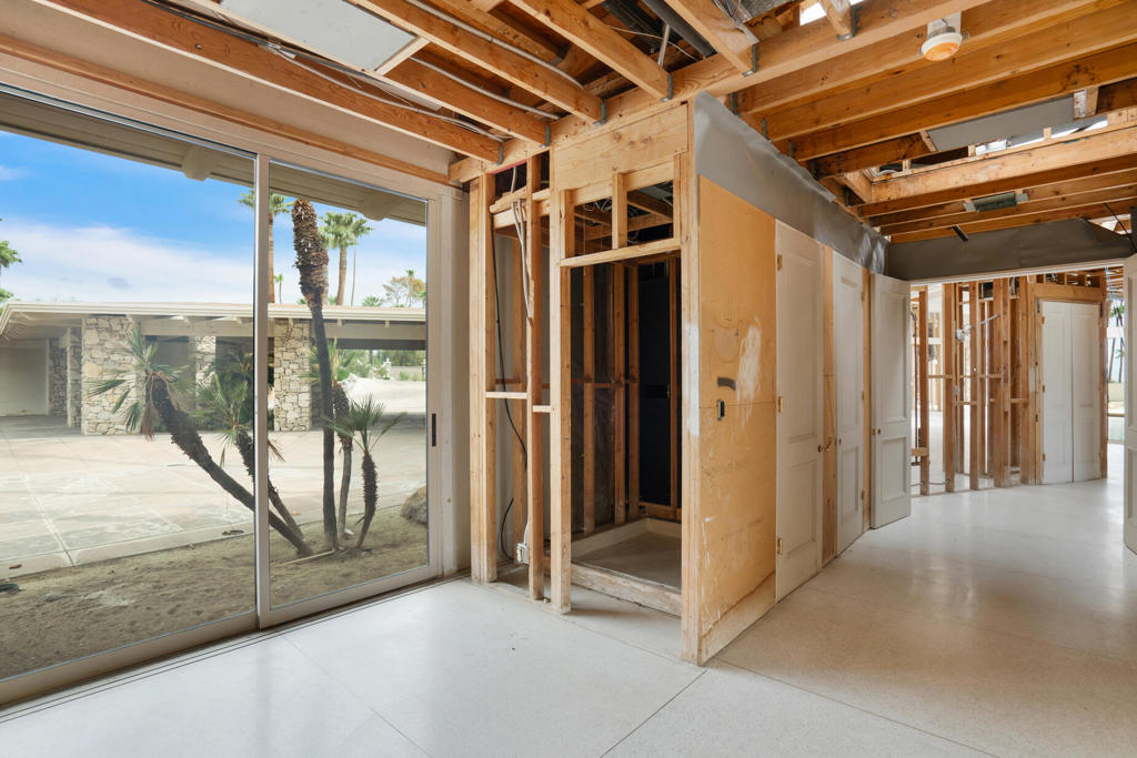 925 W Coronado Avenue Property Photo 67