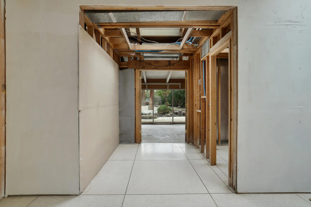 925 W Coronado Avenue Property Photo 70