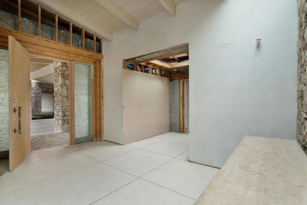 925 W Coronado Avenue Property Photo 71