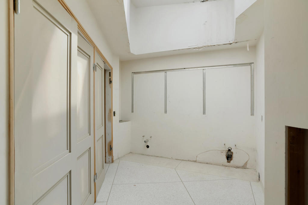 925 W Coronado Avenue Property Photo 73