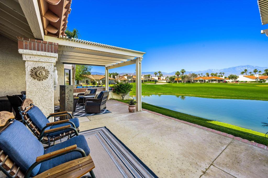 117 Avellino Circle Property Photo 8