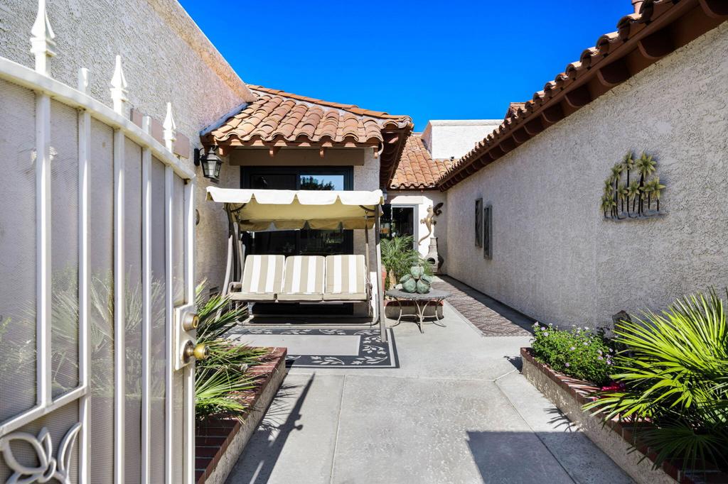 117 Avellino Circle Property Photo 10