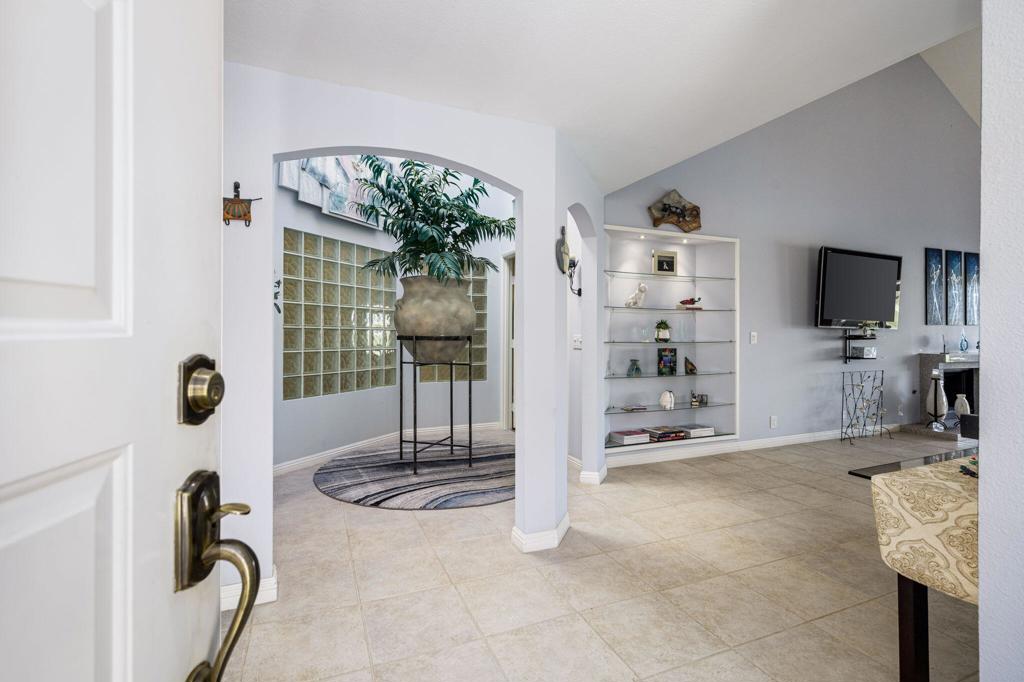 117 Avellino Circle Property Photo 12