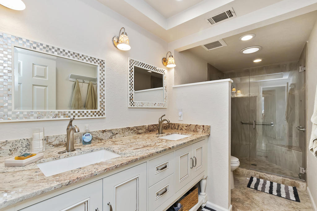 6 Maximo Way Property Photo 18