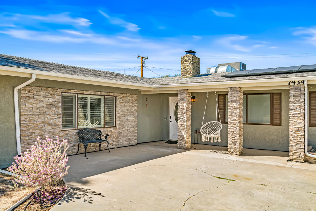 7434 Balsa Avenue Property Photo 2