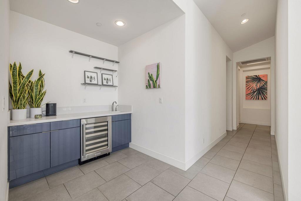 24 Via Monaco Property Photo 12