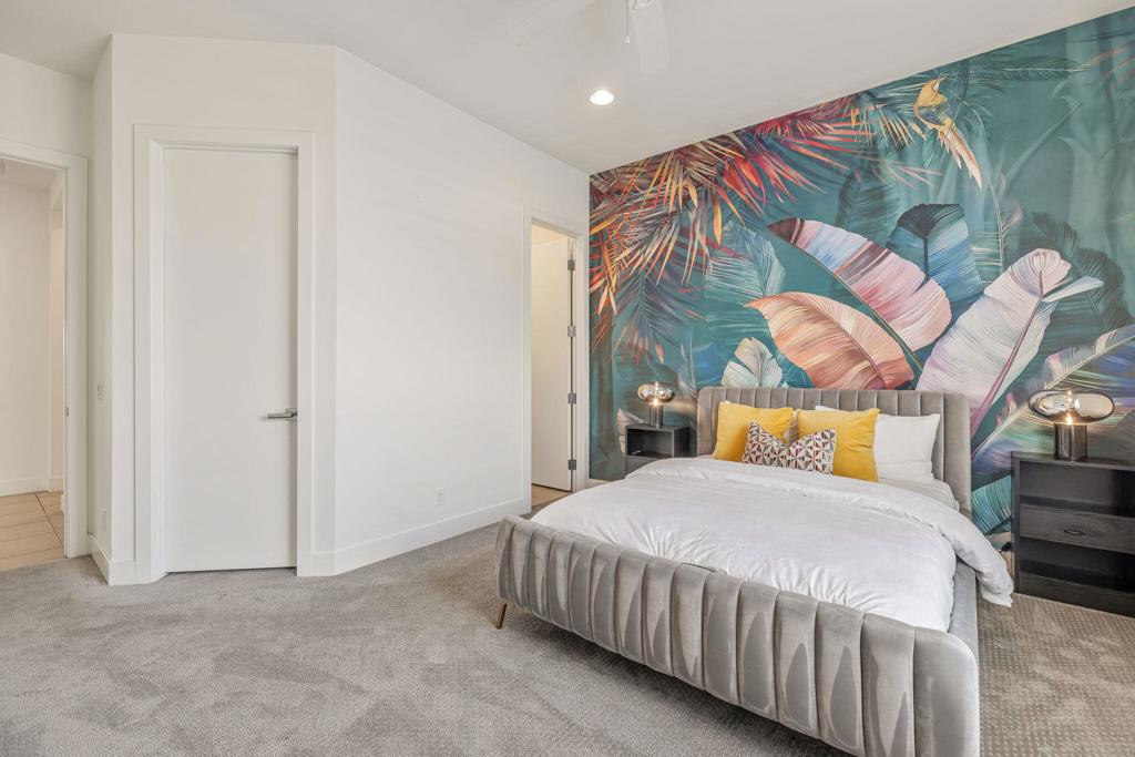24 Via Monaco Property Photo 21