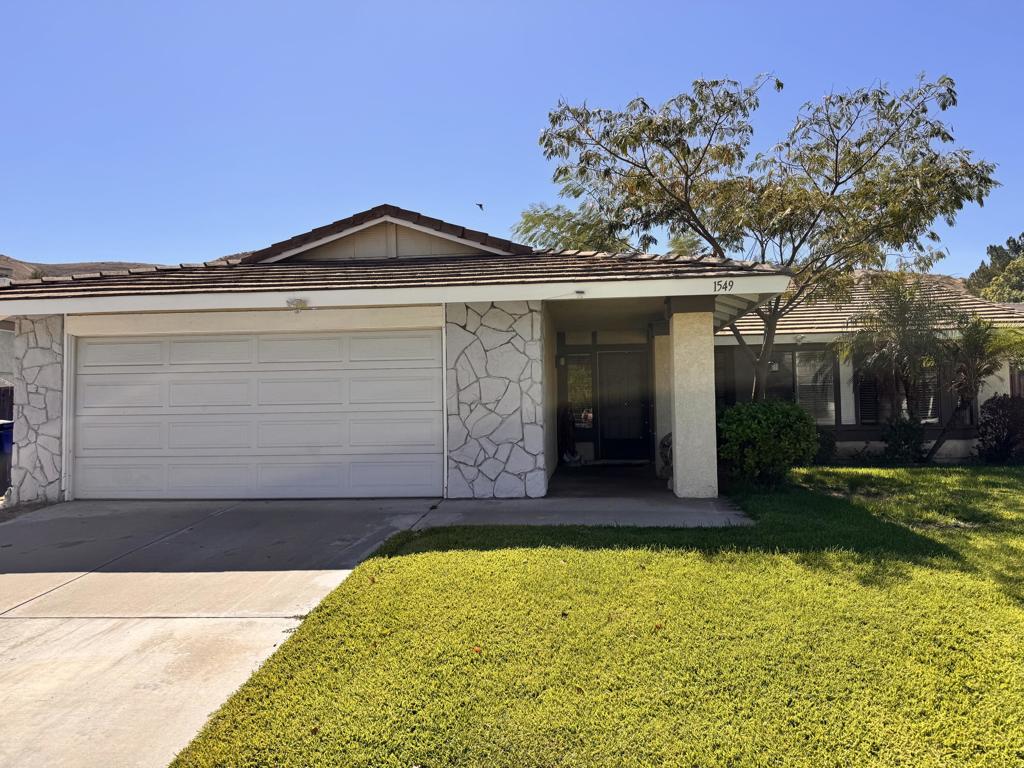 1549 Teton Street Property Photo 3
