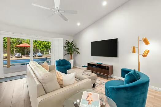 39041 Kilimanjaro Drive Property Photo 3