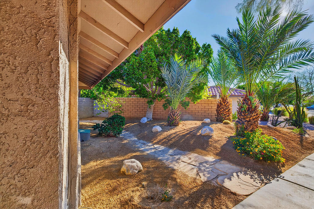 1448 E Adobe Way Property Photo 26