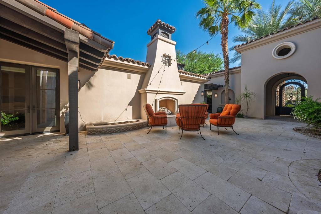 80700 Via Portofino Property Photo 12