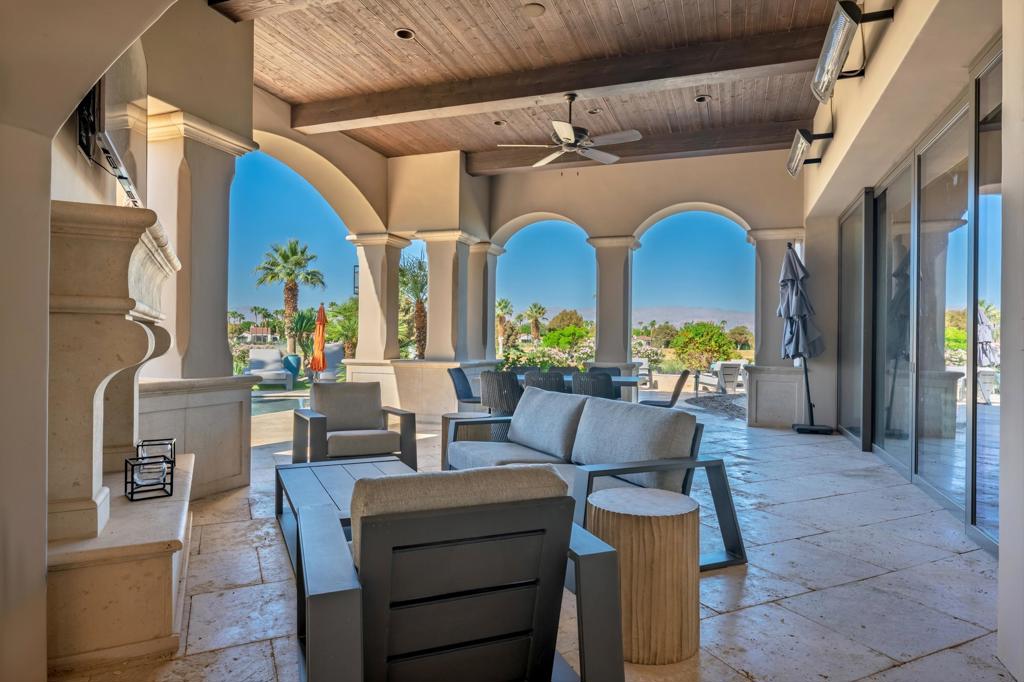 80700 Via Portofino Property Photo 14