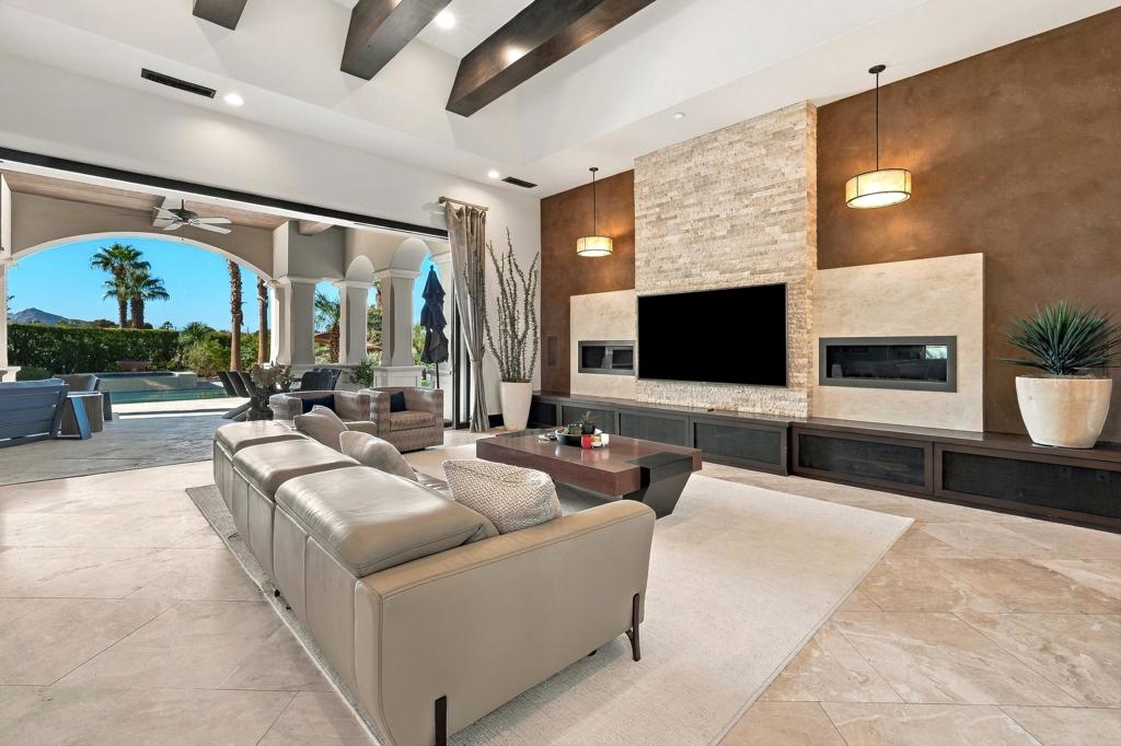 80700 Via Portofino Property Photo 27