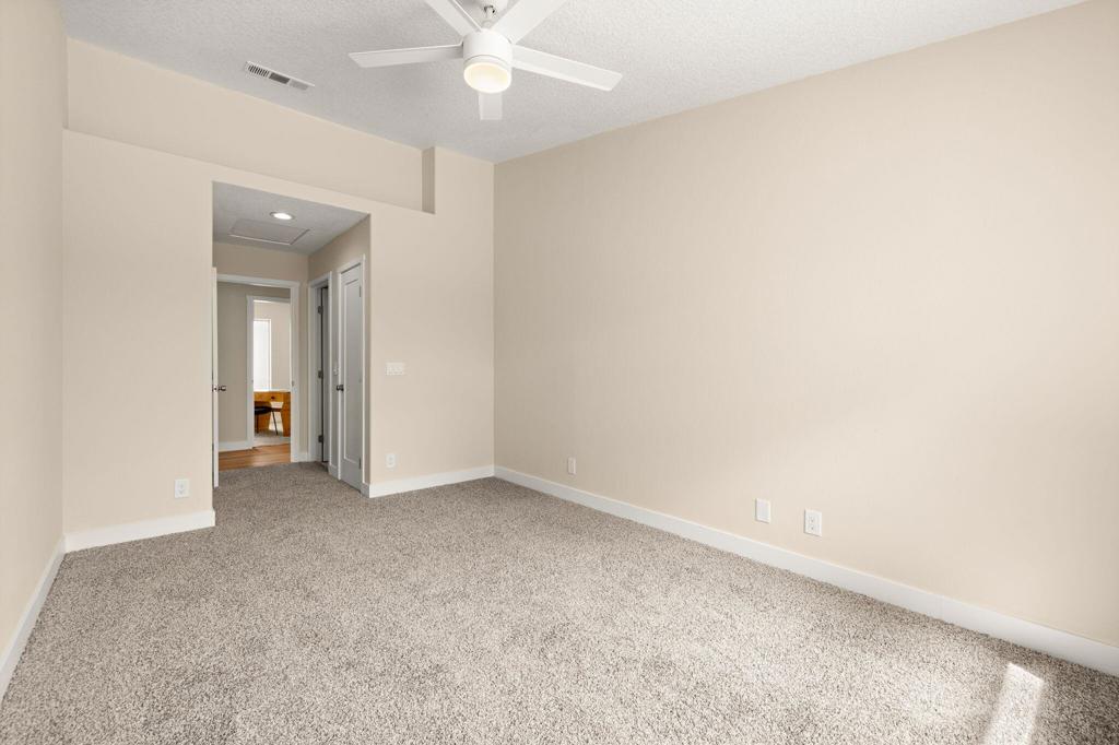 43690 Skyward Way Property Photo 25