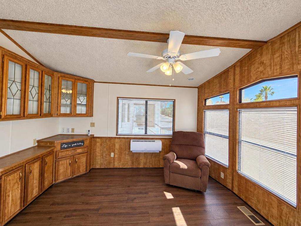 16400 Bubbling Wells Road 303 Property Photo 2