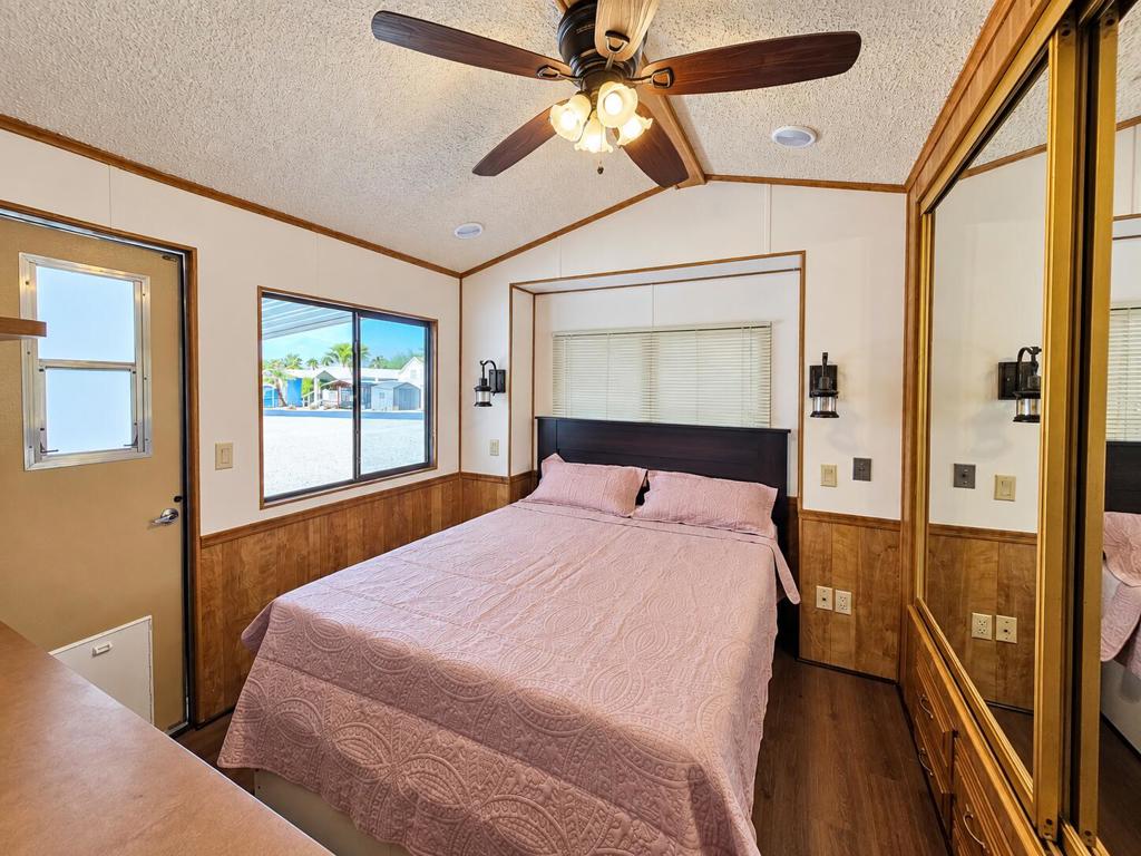 16400 Bubbling Wells Road 303 Property Photo 12