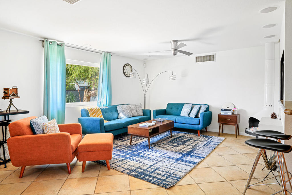 2888 E Venetia Road Property Photo 3