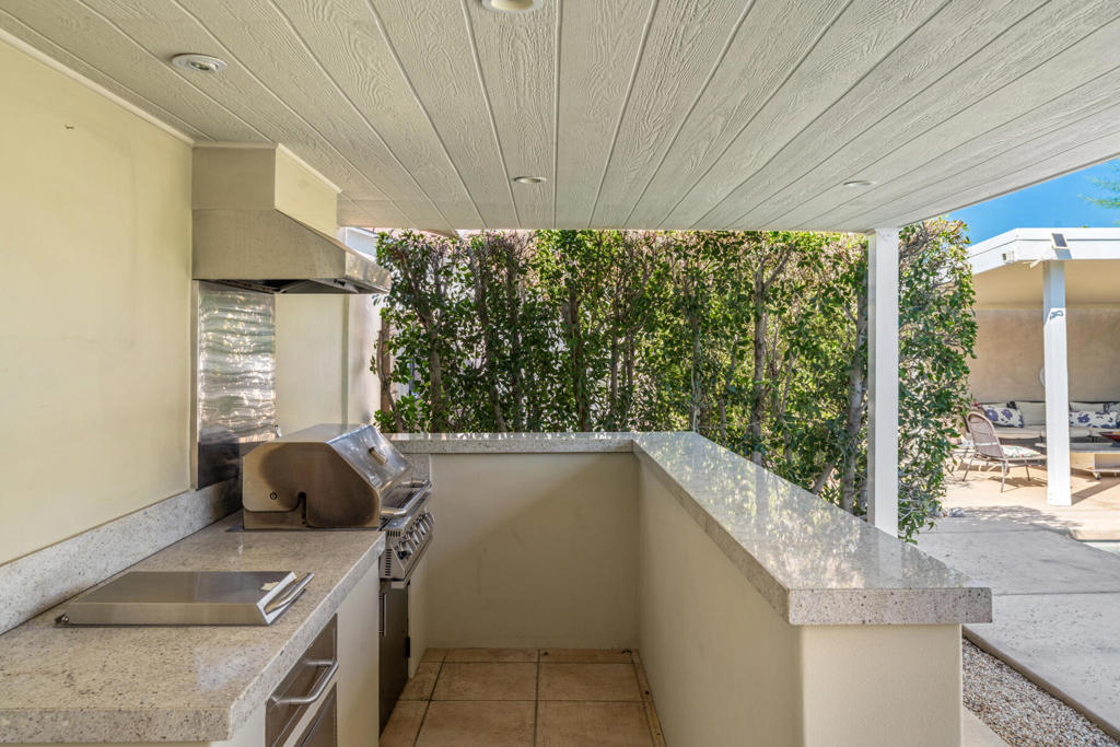 2888 E Venetia Road Property Photo 26