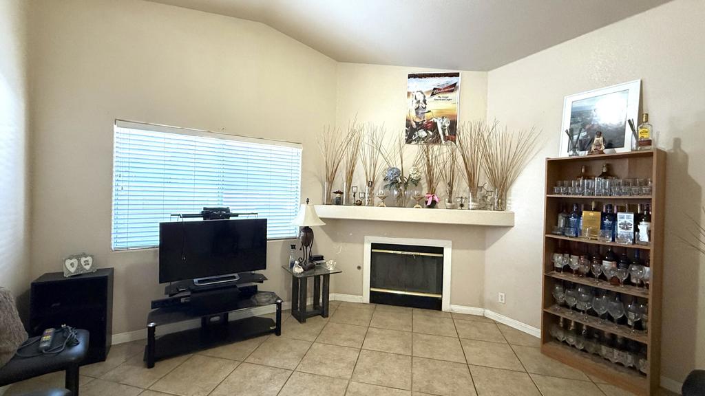 33330 Whispering Palms Trail Property Photo 5
