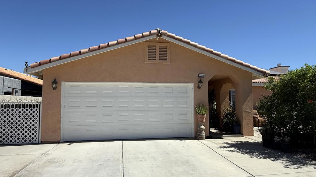 33330 Whispering Palms Trail Property Photo 17