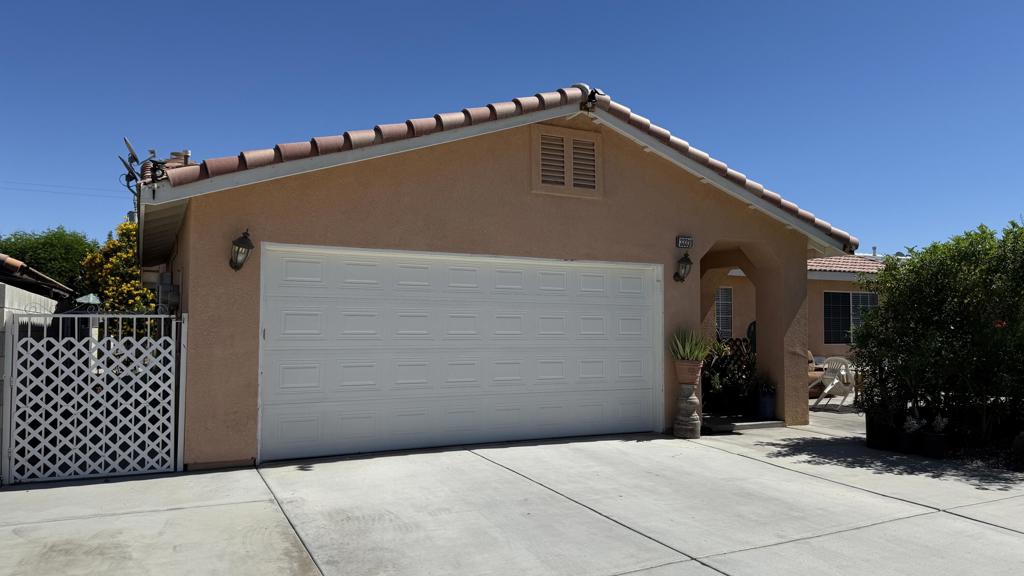 33330 Whispering Palms Trail Property Photo 18