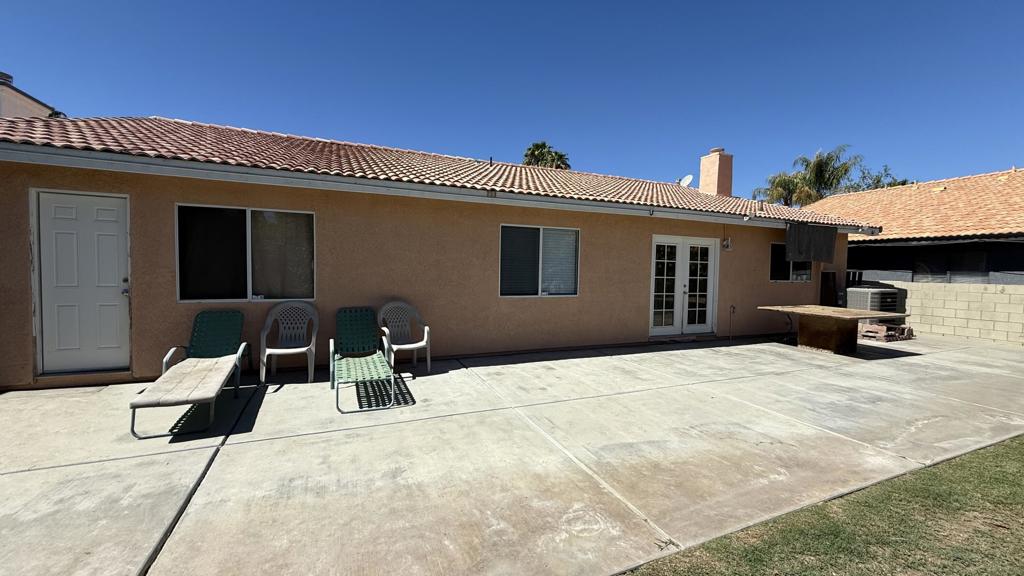33330 Whispering Palms Trail Property Photo 19