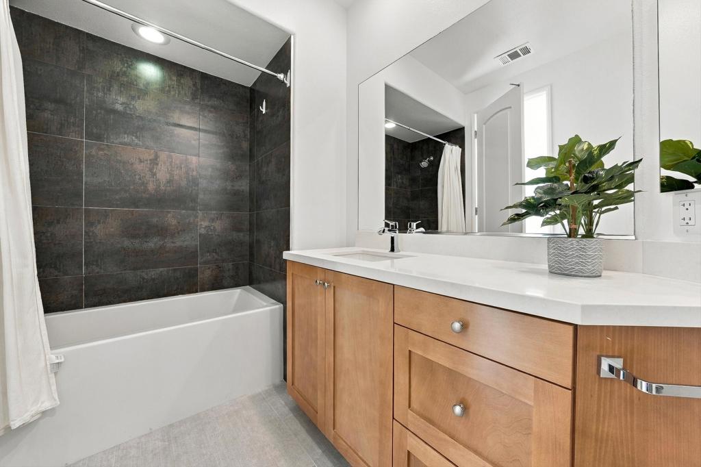 378 Terra Vita Property Photo 26