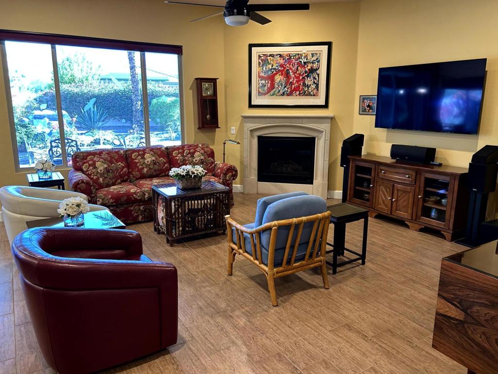 81150 Calle Orfila Property Photo 18