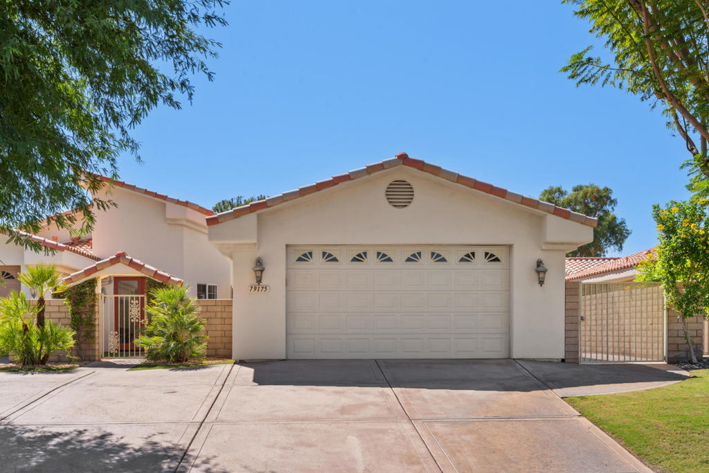 79175 Bermuda Dunes Drive Property Photo 2