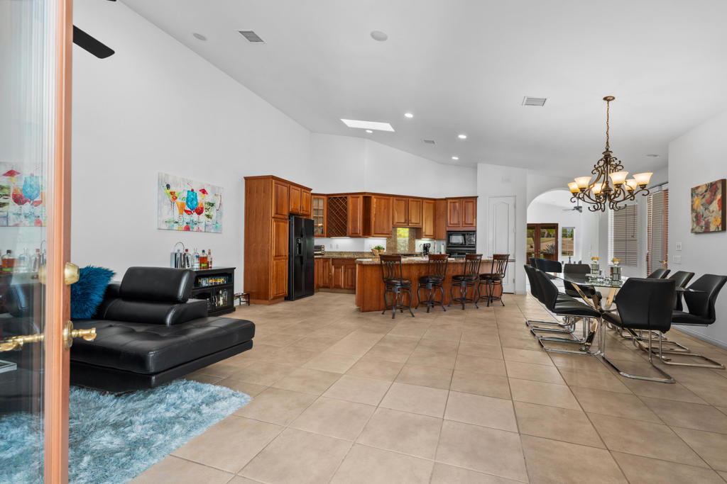 79175 Bermuda Dunes Drive Property Photo 9