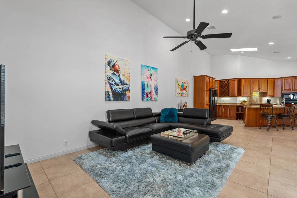 79175 Bermuda Dunes Drive Property Photo 12