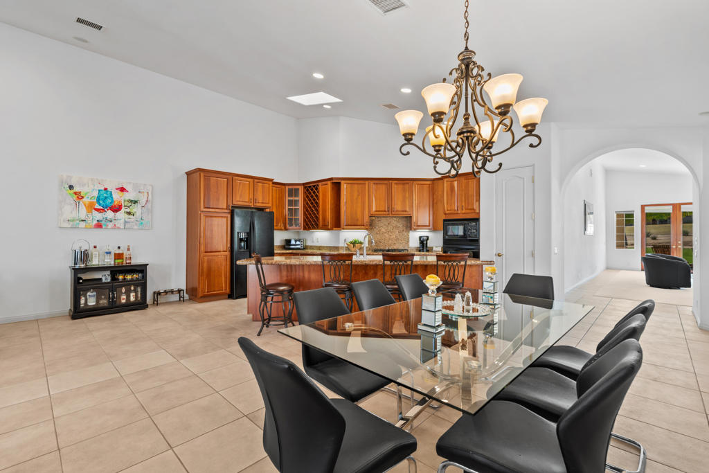 79175 Bermuda Dunes Drive Property Photo 13
