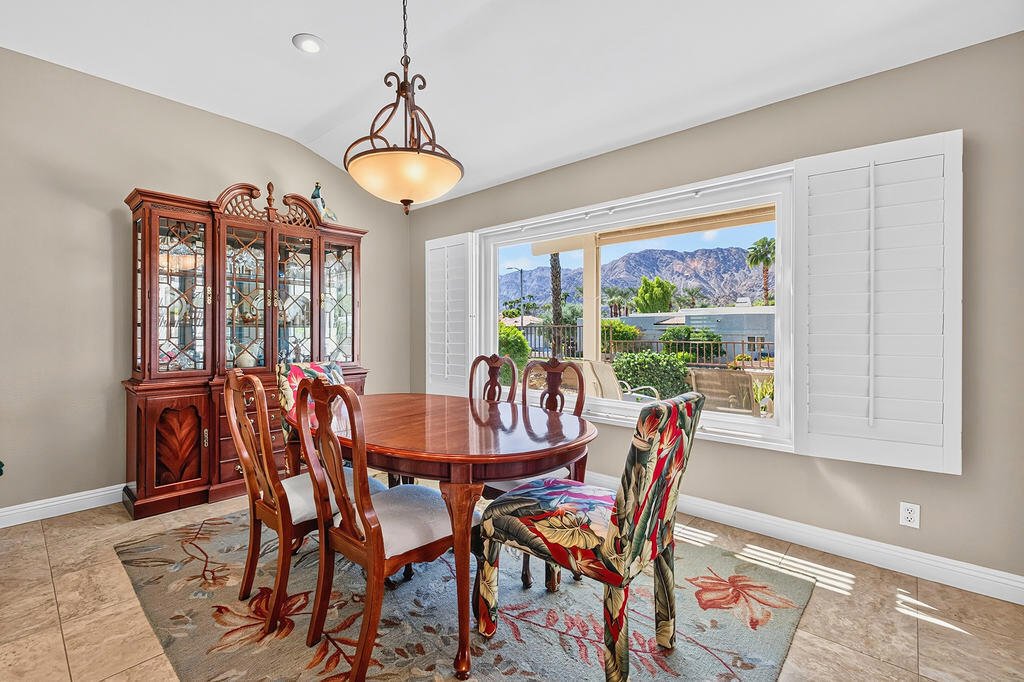 48528 Via Amistad Property Photo 10