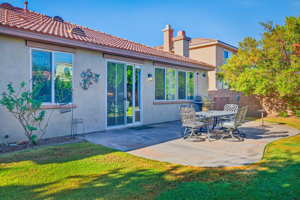 82222 Padova Drive Property Photo 4