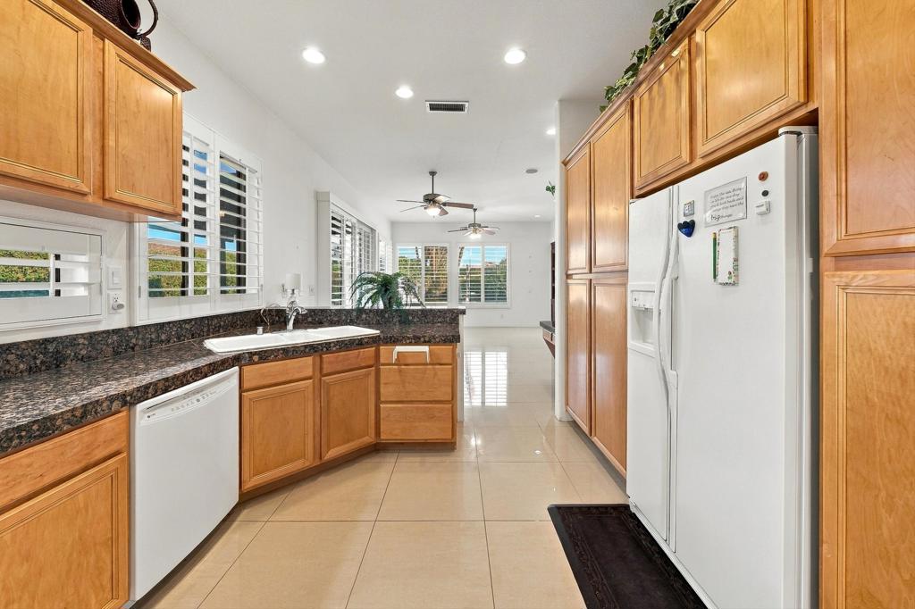 24 Via Elegante Property Photo 13