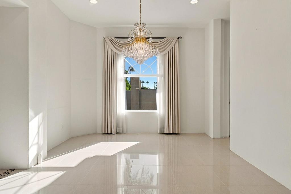 24 Via Elegante Property Photo 14