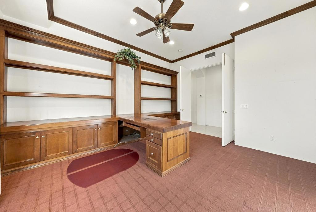 24 Via Elegante Property Photo 16