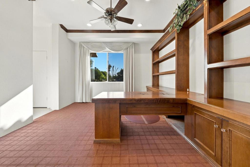 24 Via Elegante Property Photo 17