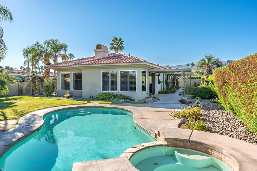 24 Via Elegante Property Photo 32