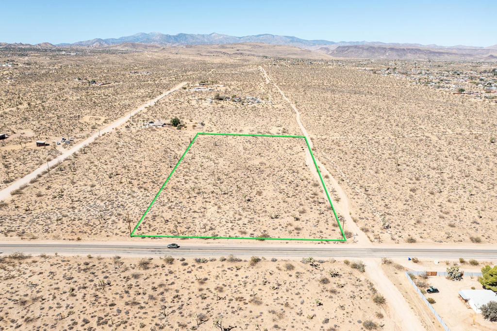 58470 Mesa Drive Property Photo 22